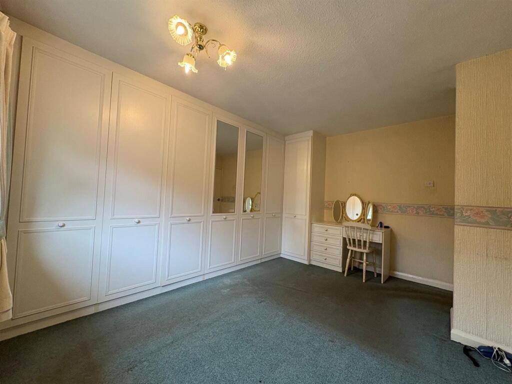 Photo 23-10-2025, 15 23 26 (1).jpg