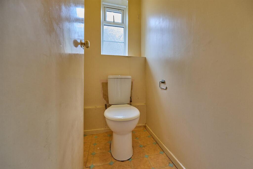 Separate WC