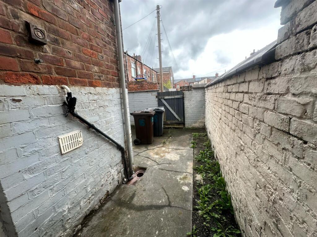 PHOTO-2025-07-22-15-40-21 6.jpg