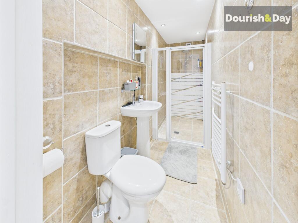 Bedroom Two En-Suite