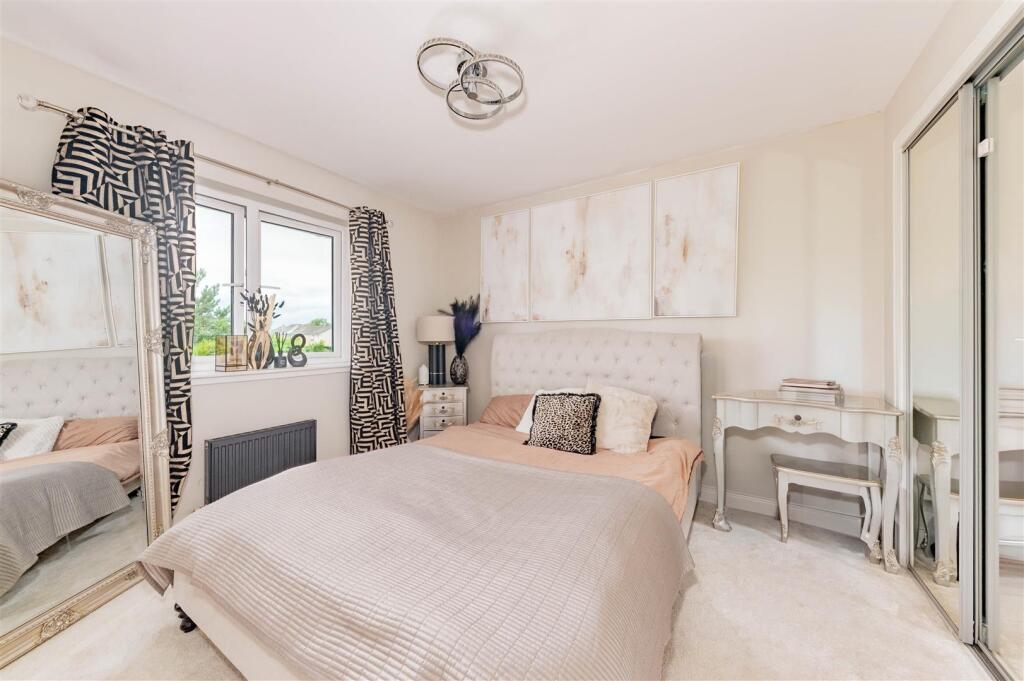 19 Henry Cotton Place Carnoustie-8.JPG