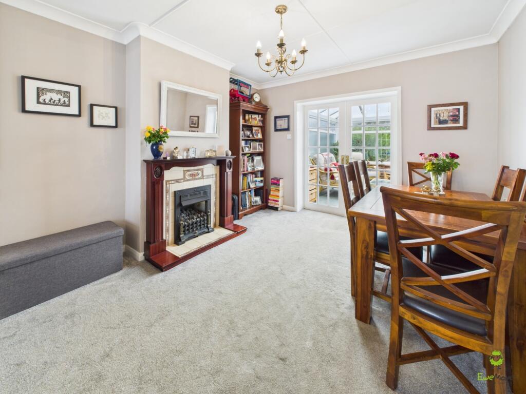 Presented By Clinton Crawford - Ewemove Bexley and