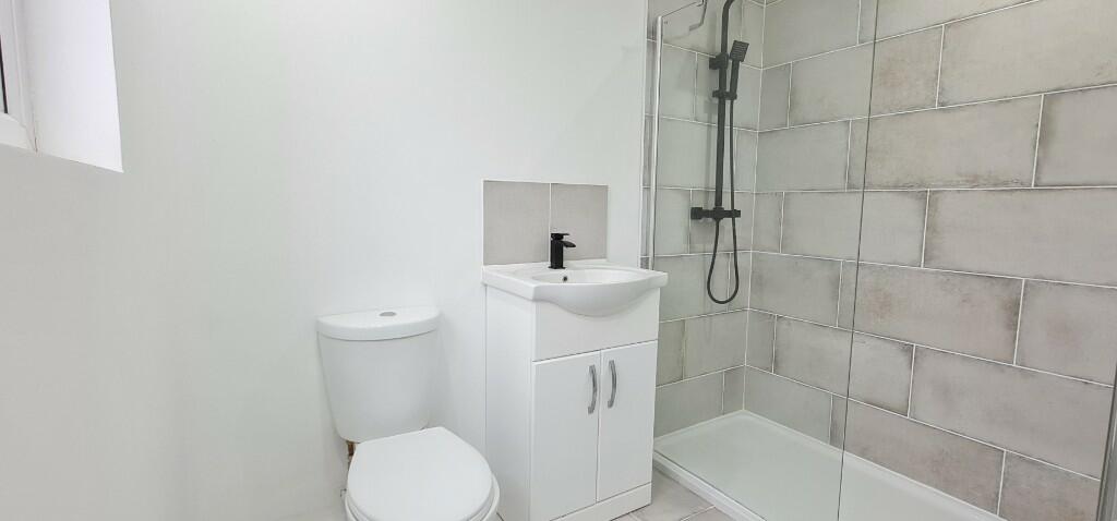 En-Suite to Bed Two