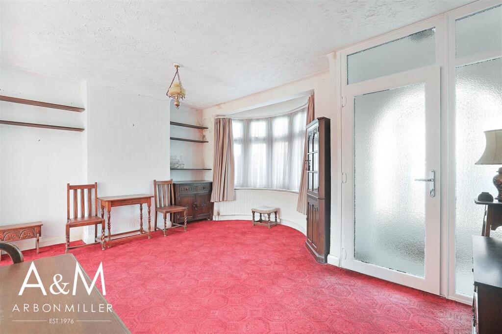 Open Plan Reception Room