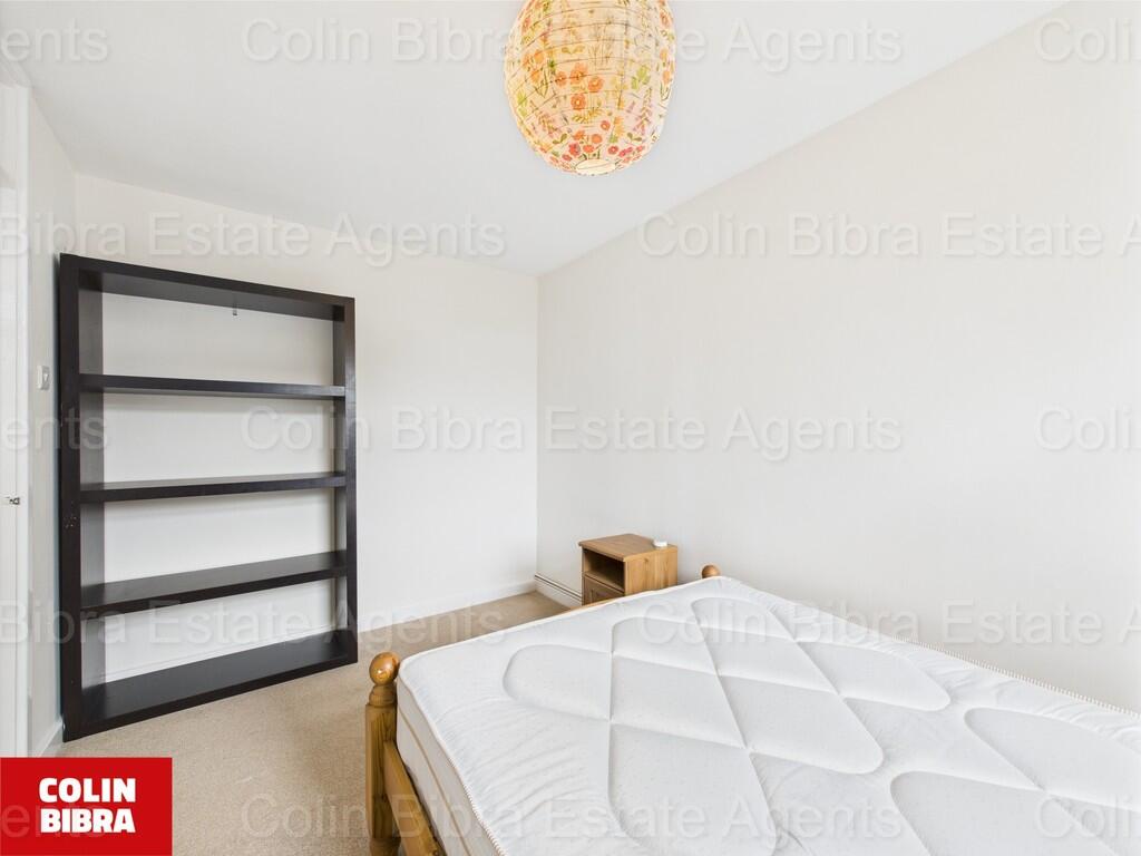 CAM04175G0-PR0038...