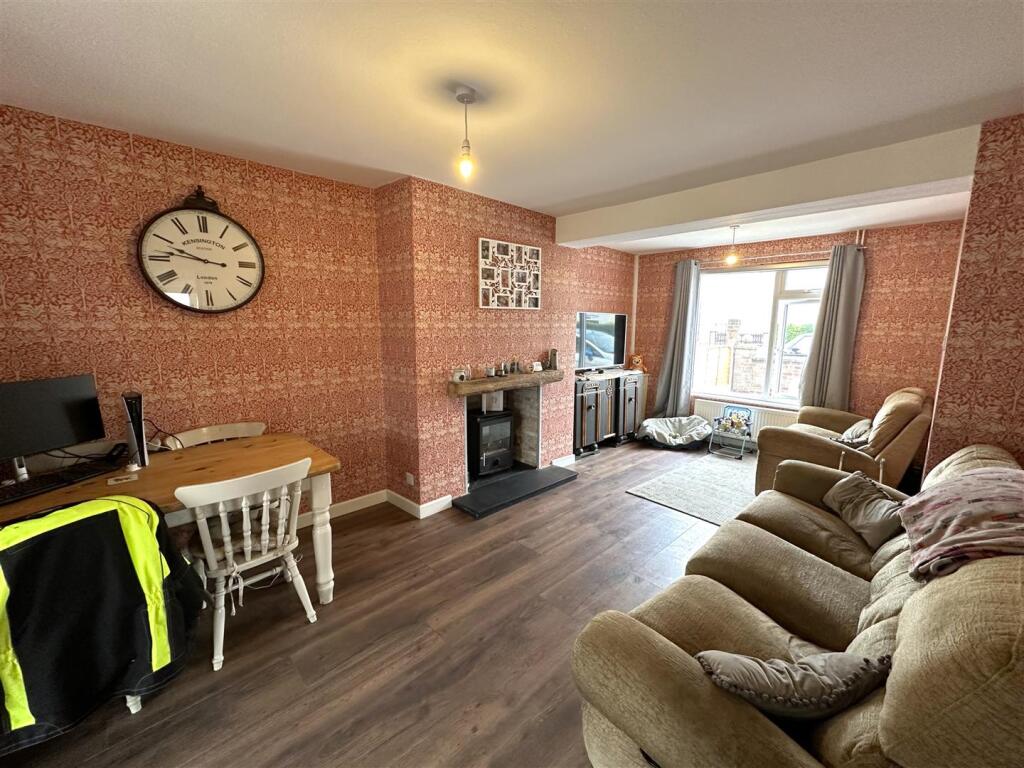 Large Lounge/Diner 727