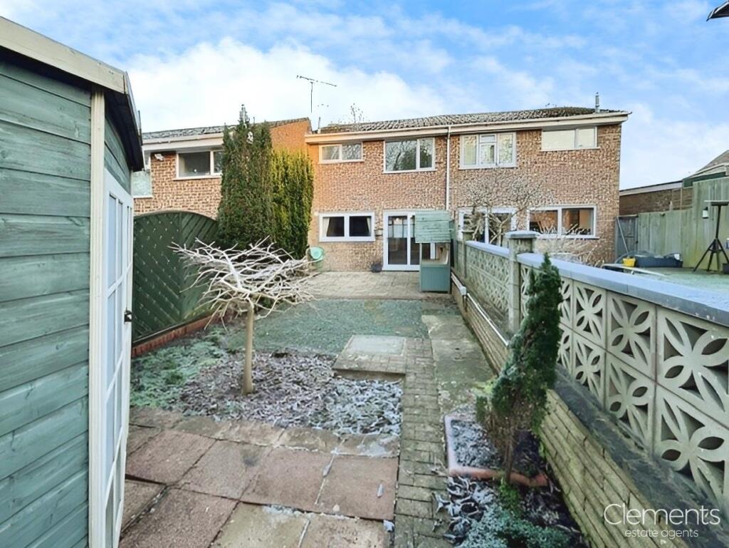 7bfad159-Garden 201.jpg