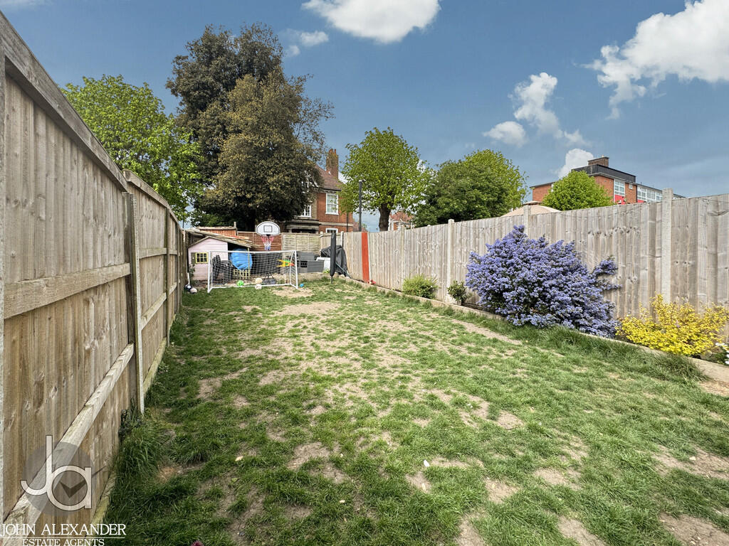 20250506_10215162...