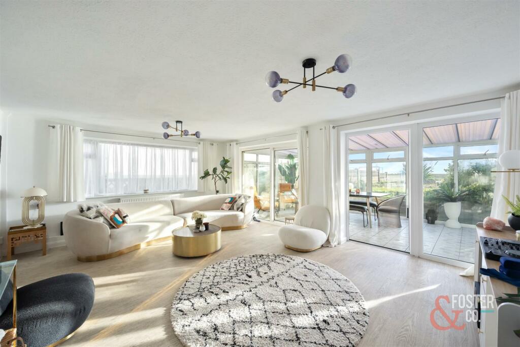 Old Fort Road, 64-006.jpg