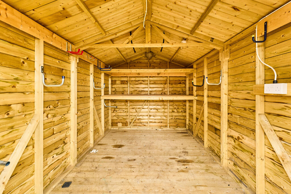 P1617098 T202511191613.jpg