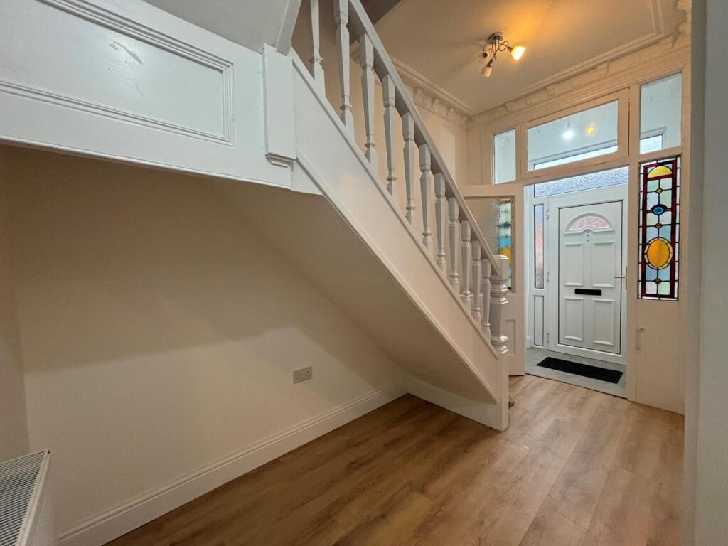 Hall.jpg