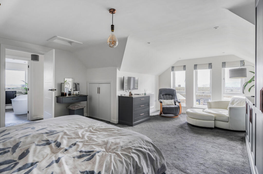 6787ad297c716-l-1228940 (7)