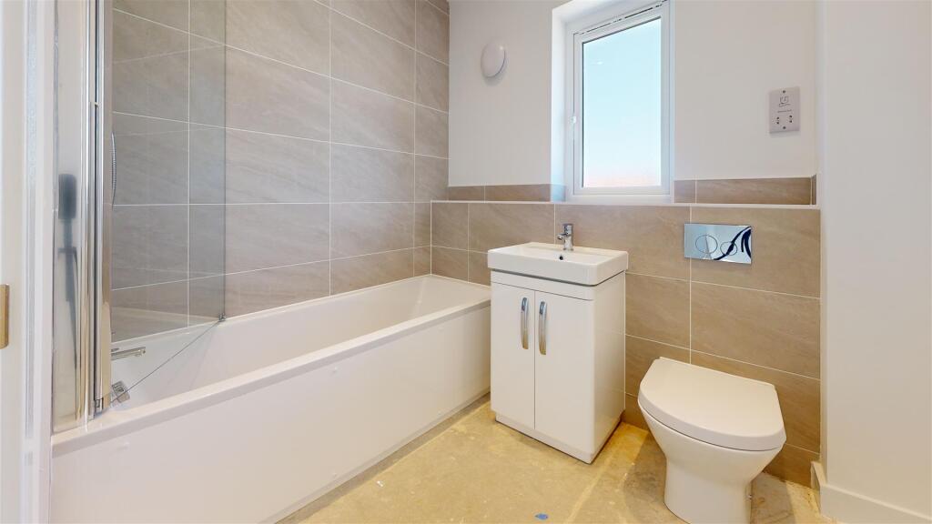 Bathroom (34).jpg
