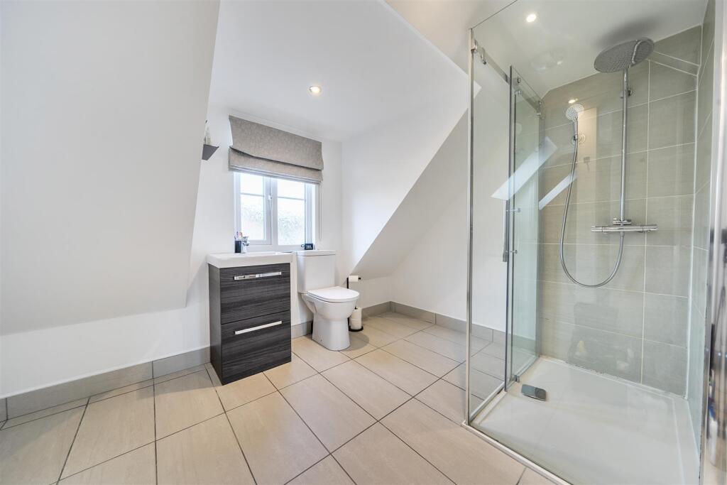 Avondale Road, Brandon