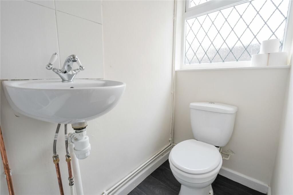 Bathroom (2)