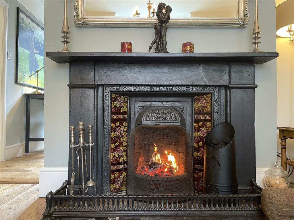 Living Room Fireplace (2).jpeg