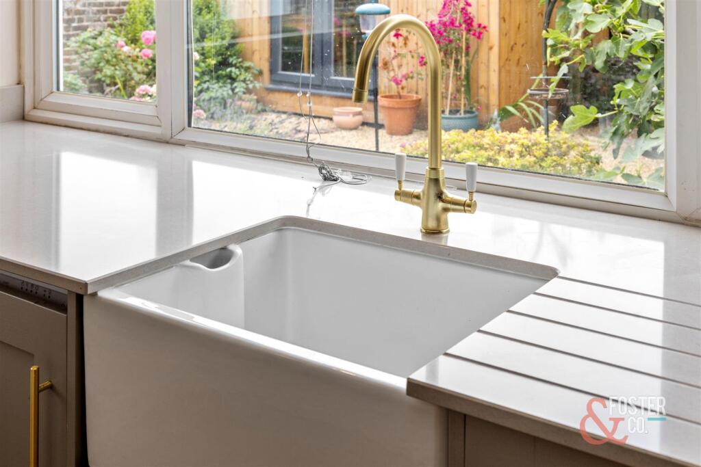 Carlisle Road, 20 Garden Flat-045.JPG