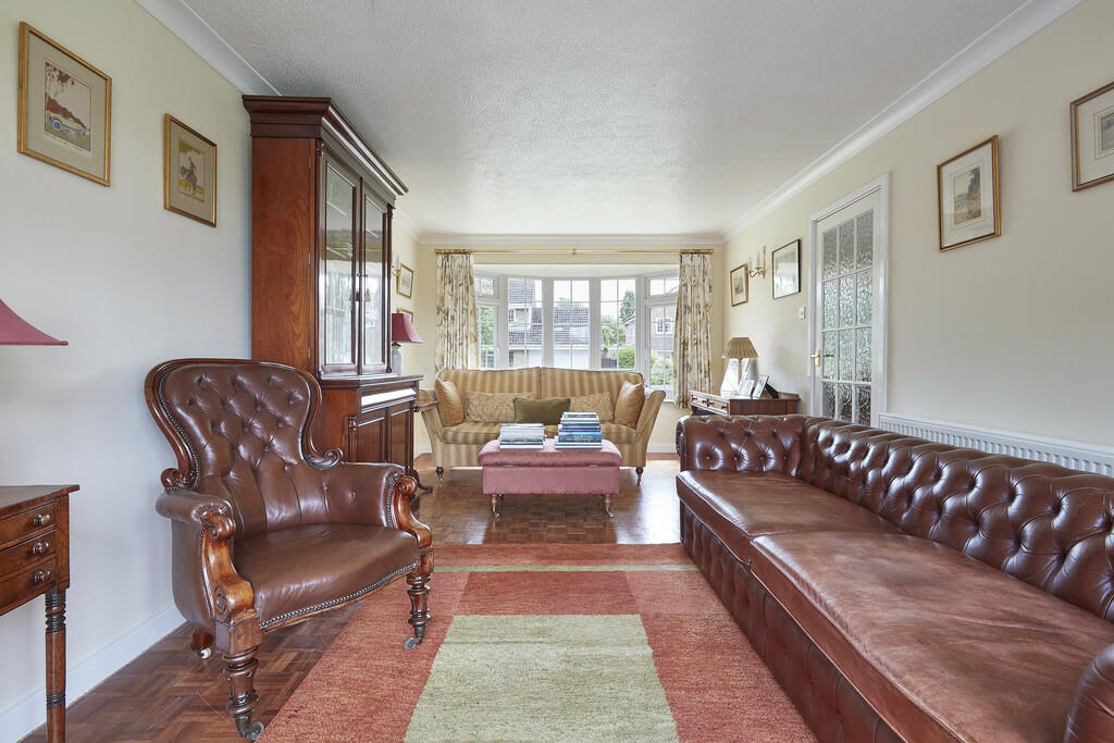 2_Ferndale_Close_...