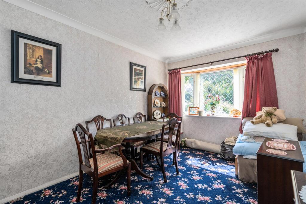 92 Melton Avenue_2.jpg