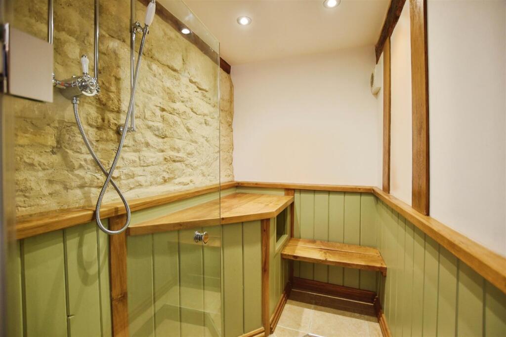 Ensuite Shower