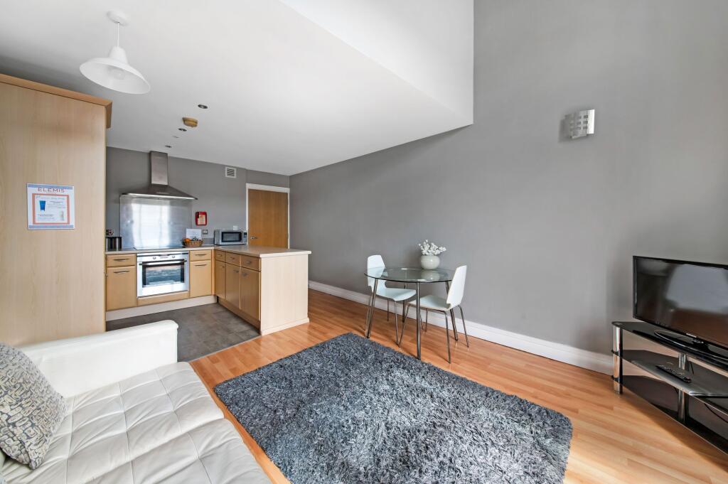 OPEN PLAN LIVING DINING ROOM
