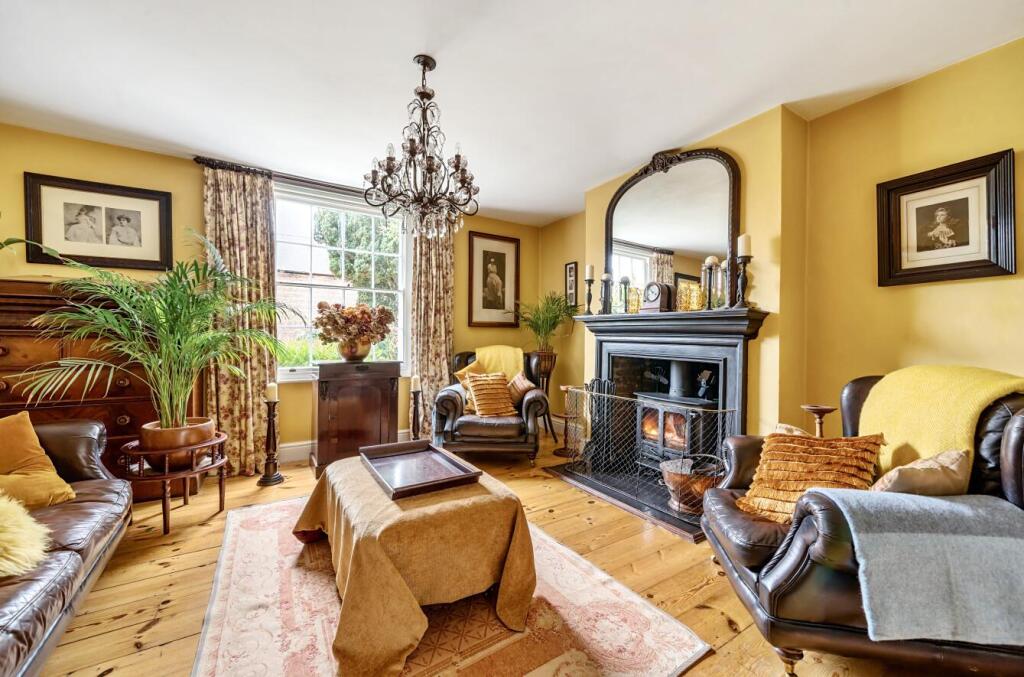 15 Lutterworth Road, Pailton