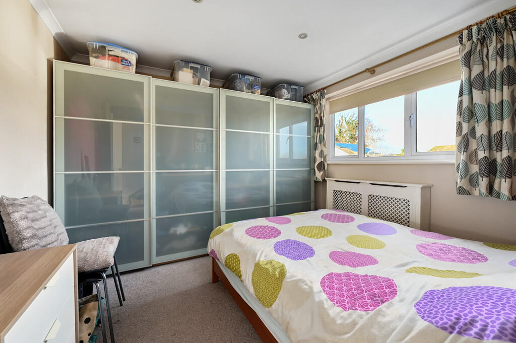 4 Shelley Walk (6...