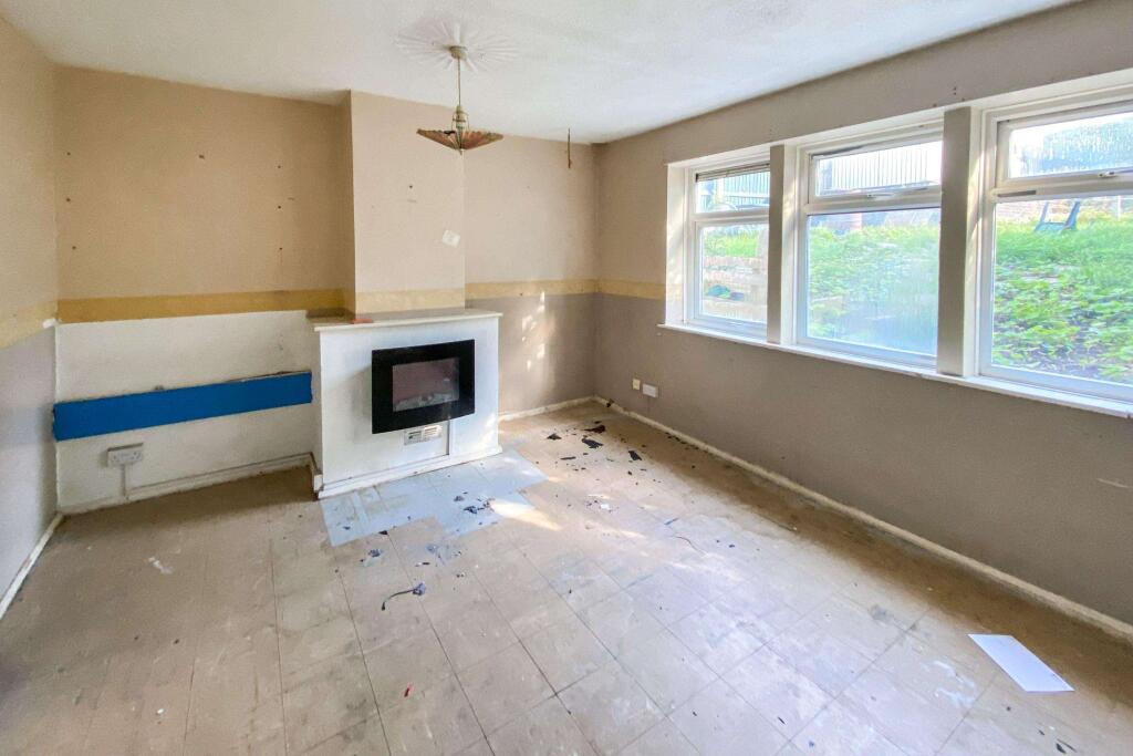 24 Pockeridge Road, Corsham, Wiltshire, SN13 9SB