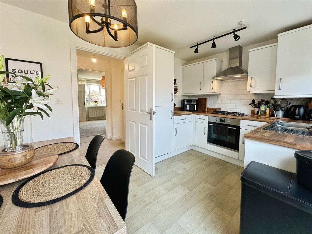 65a03020-E-45FE-B23E-28FCA075E9EE-9495-000003F1788