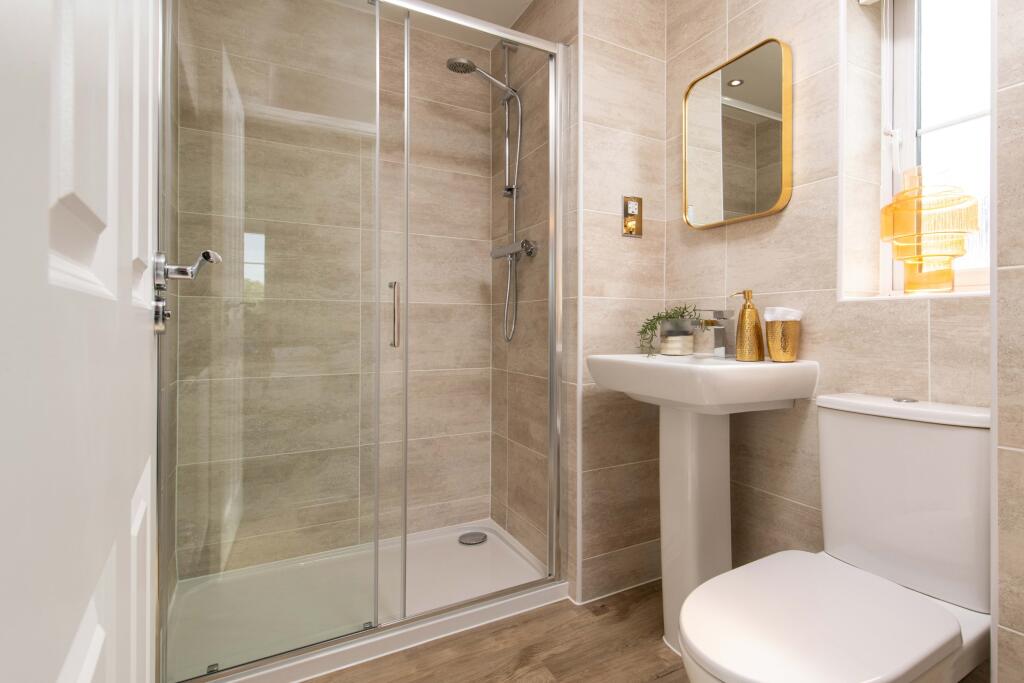 internal image of the kingsville en suite