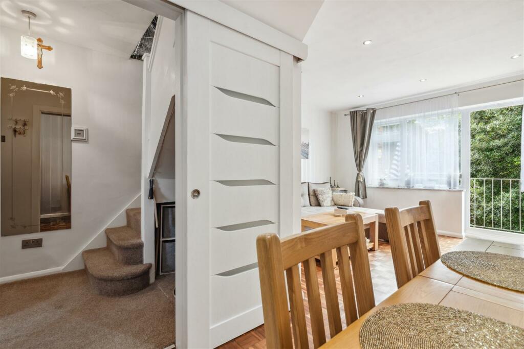 Coniston Close, W4 - FOR SALE