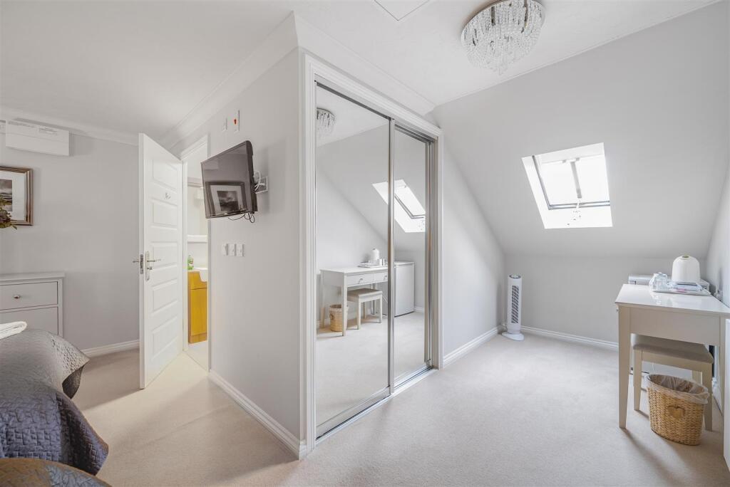 Owners Guest Suite (2).jpg