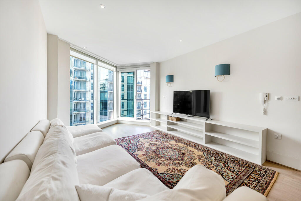 Living Area &amp;...