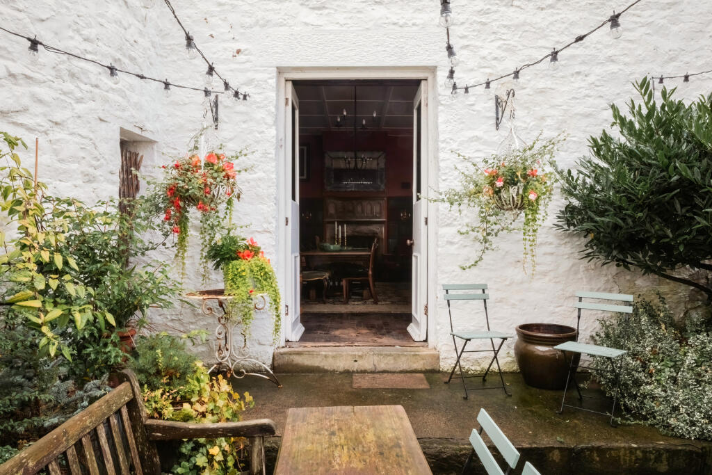 233683 - a0OP6000003Oac8MAC_N37.jpg