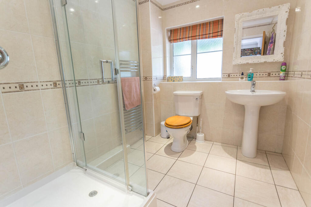 Cloaks/Shower Room