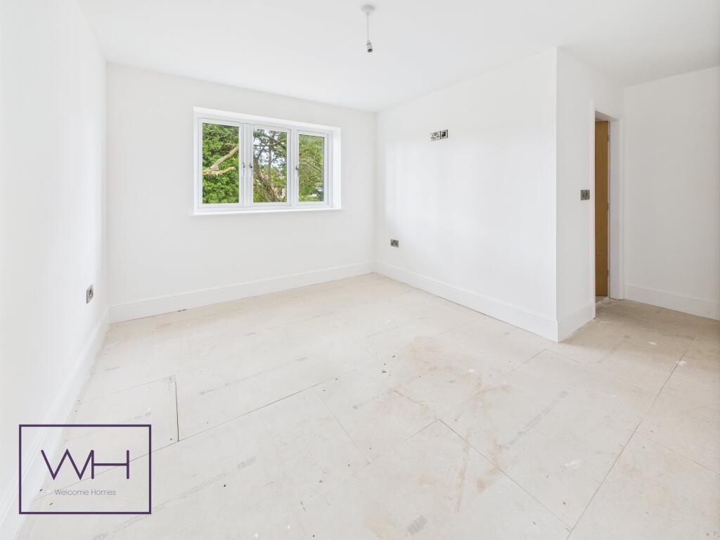 CAM03785G0-PR0276-ST