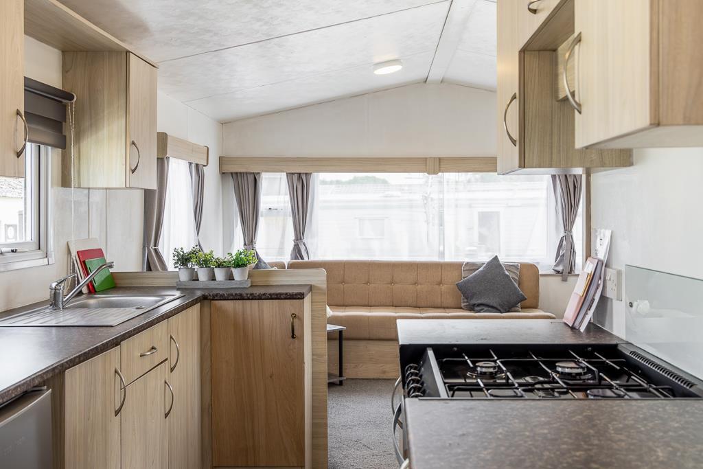 33 Oak Tree Holiday Village (Antons Gowt)-12.jpg