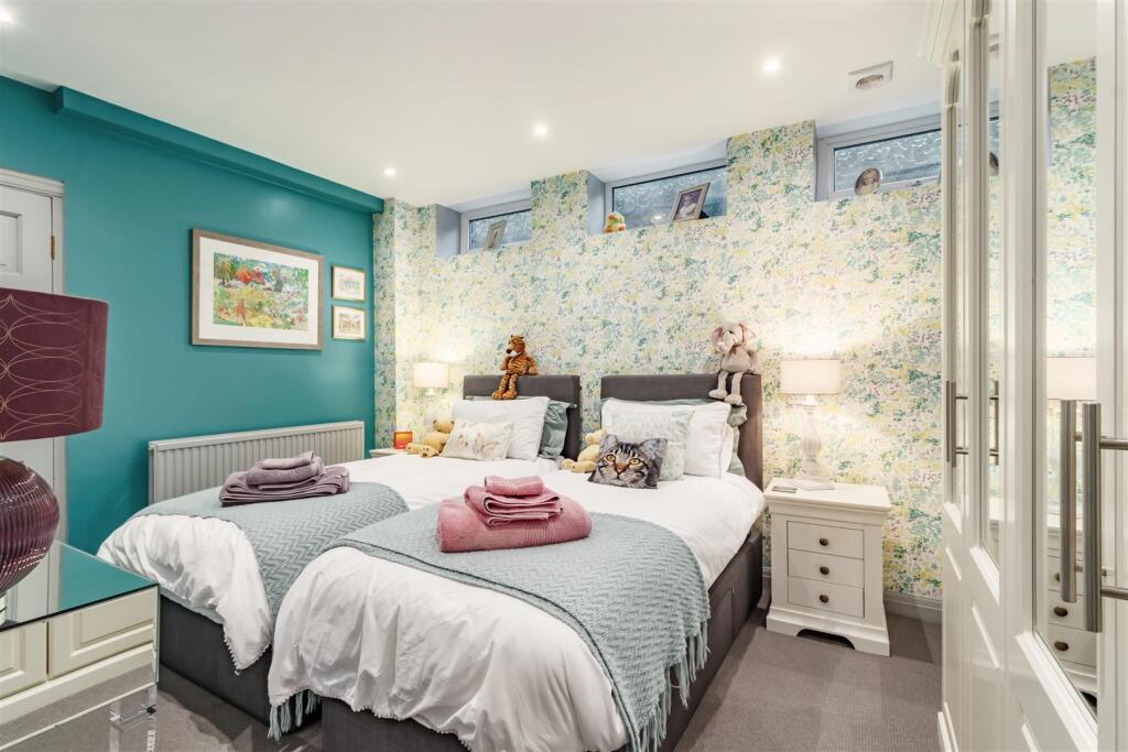 Guest Bedroom