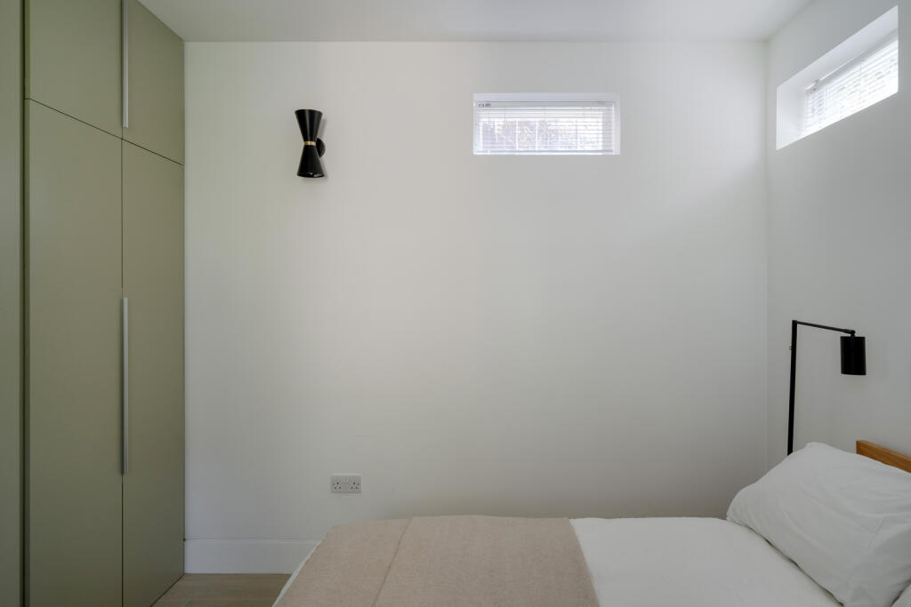281769 - Elwood Street, London N5 - high res - ...