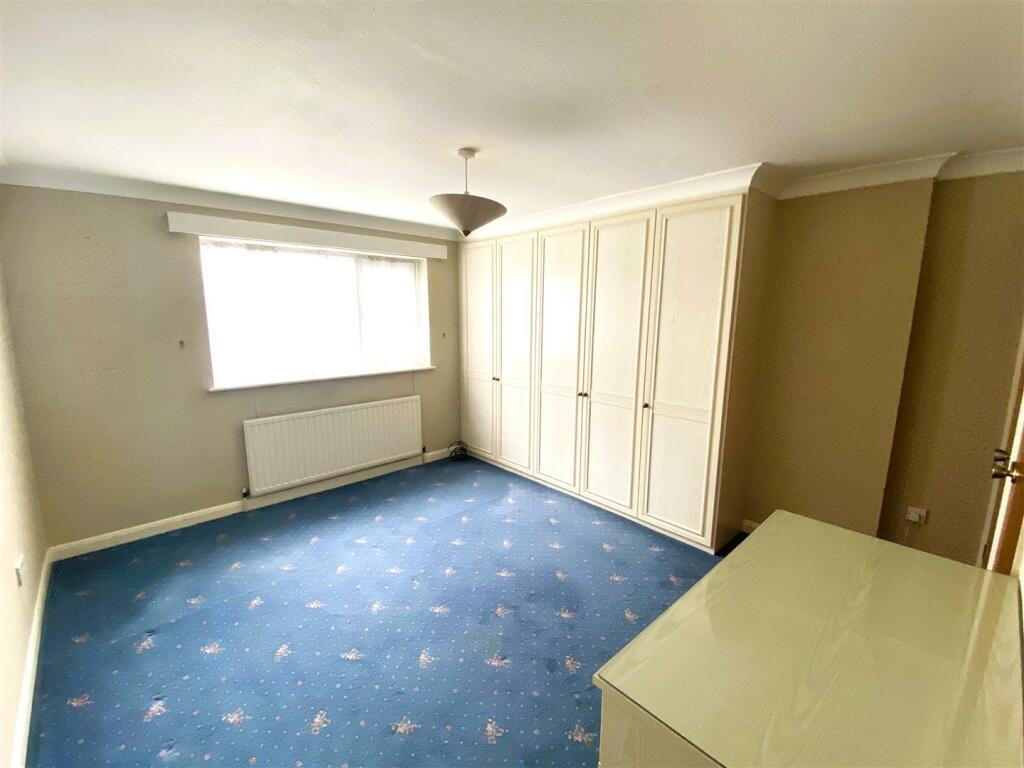 bed 1.JPG