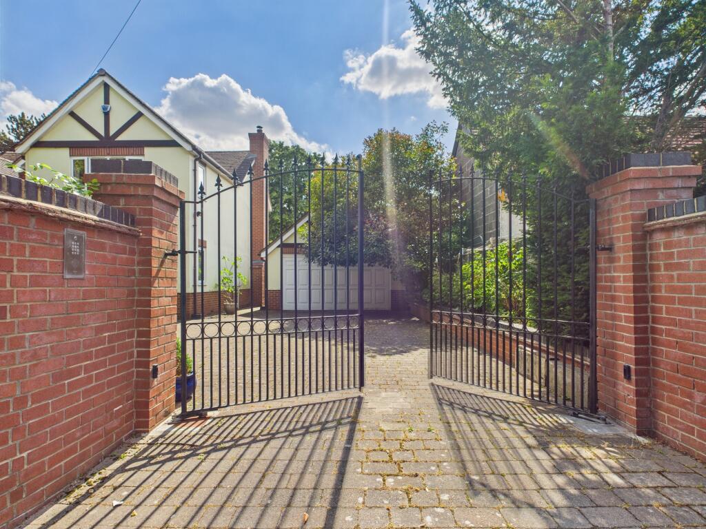 Gated Driveway