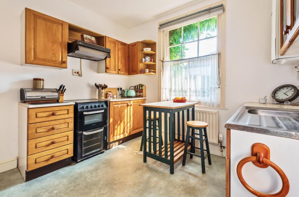 Kitchen/Breakfast Rm