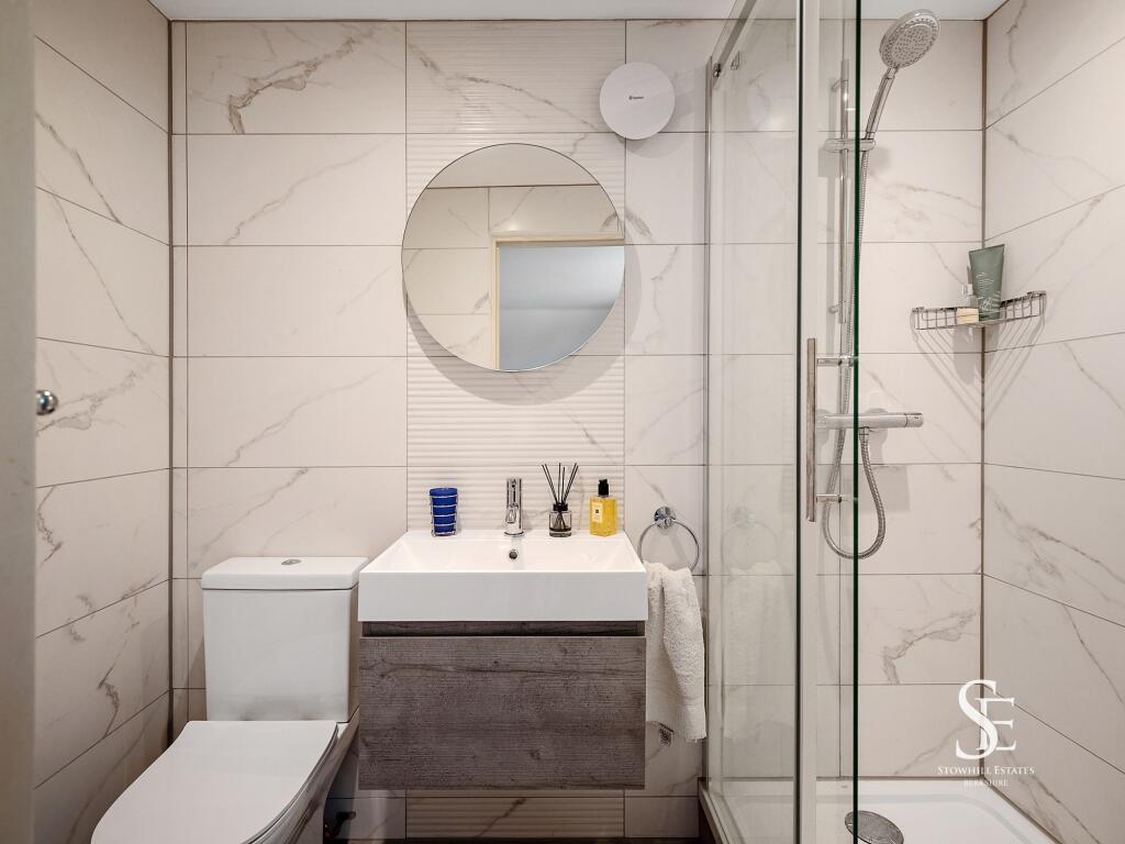 Bedroom 2 En Suite