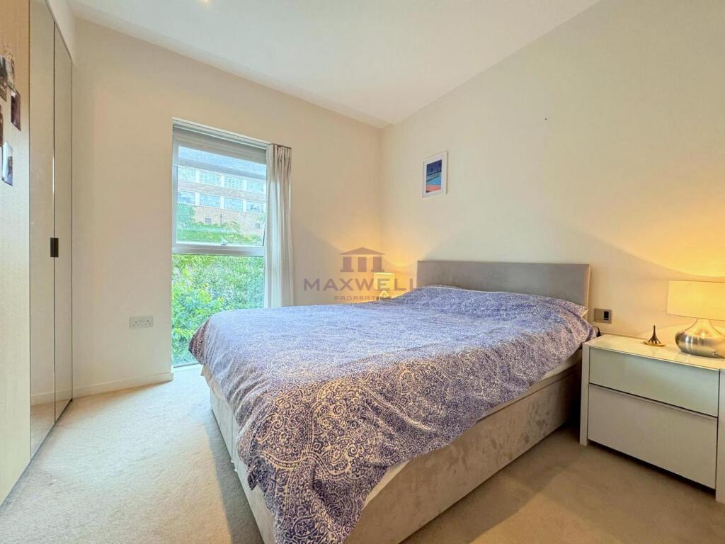 One bedroom for sale, Maxwellproperties.co.uk