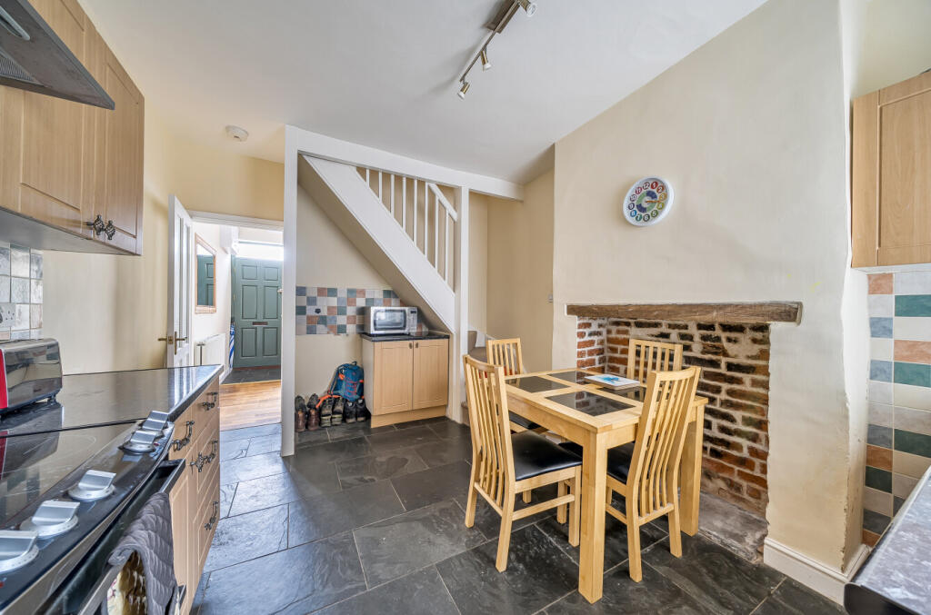 1357618-10-68cc46...