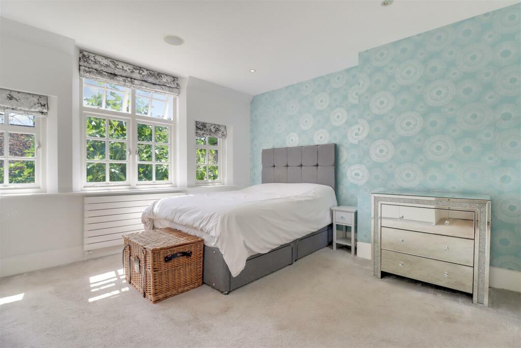BED3.jpg