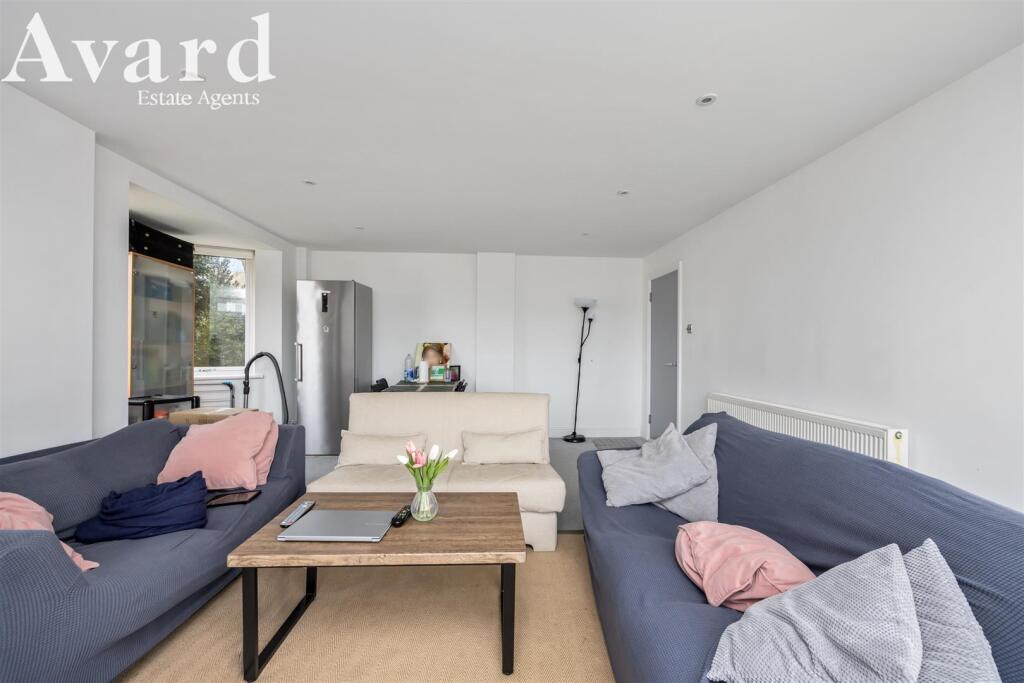 Varndean Drive_Monterey Court_Flat 9-010.jpg