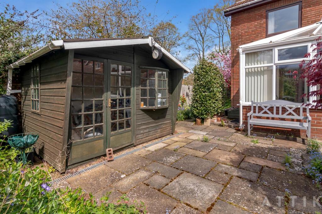 57 Holton Road Halesworth IP19 8HQ (15).jpg