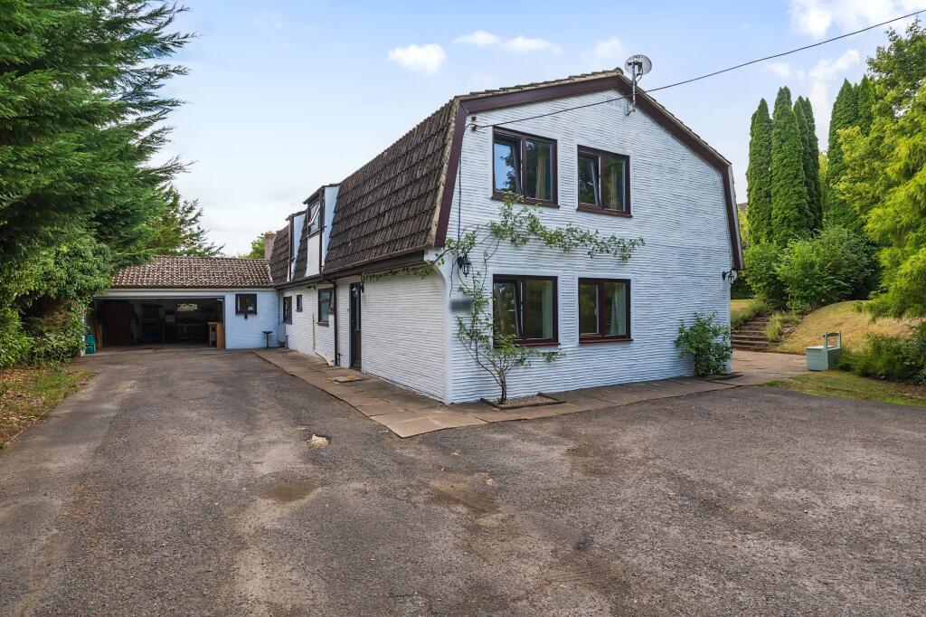 1097 oxford road, tilehurst