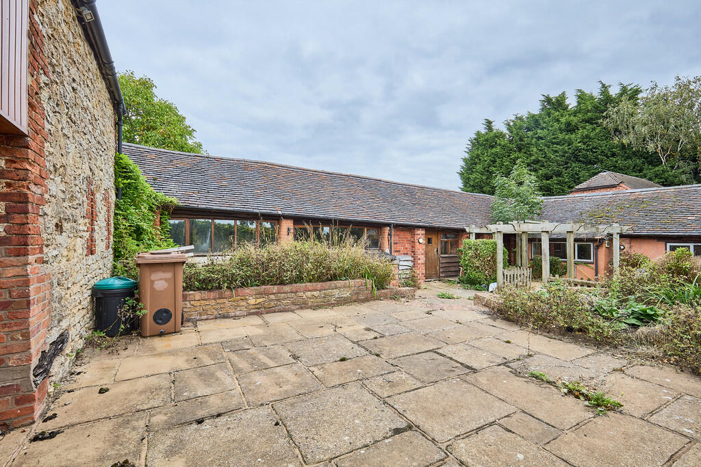 Edward Knight 202...